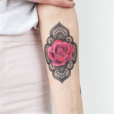 Lace Rose – Tattoo Icon