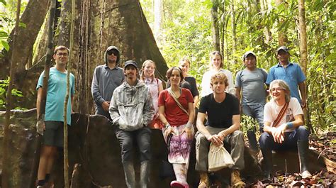 Anthropology fieldwork on the banks of the Amazon - EPFL