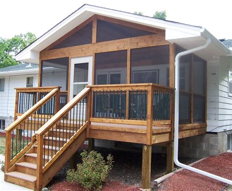 Pin by Eve Trombley on great outdoors. | Mobile home porch, Screened in ...