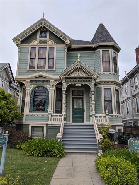 Victorian house in Alameda, California [3036×4048] Architect unknown ...