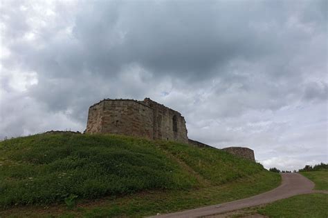 Stafford Castle – Dominating the skyline over 900 years | BaldHiker