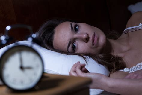 Chronic vs Acute Insomnia: Definition, Symptoms, and Causes - Sweet Sleep Studio