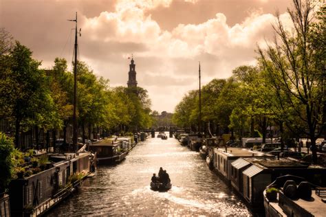 Houseboats | Amsterdam, Netherlands - Fine Art Photography by Nico Trinkhaus