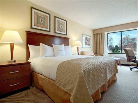 Best Price on DoubleTree by Hilton Hotel Princeton in Princeton (NJ) + Reviews