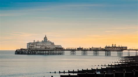 Eastbourne Pier – Bing Wallpaper Download