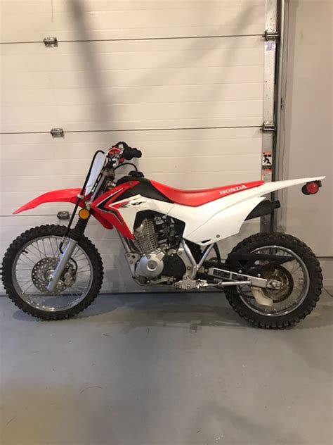 Honda CRF 125f | Dirt Bikes & Motocross | Sarnia | Kijiji