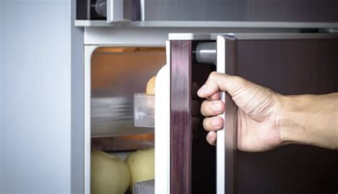 How to fix a fridge door seal that is not sticking