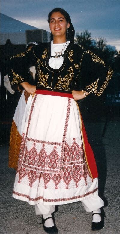 Cretan costume | Greek traditional dress, Dress culture, Traditional outfits