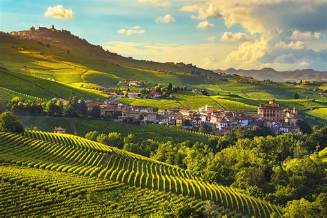 Unesco Sites of Italy: Vineyard Landscape of Piedmont - Langhe-Roero and Monferrato | ITALY Magazine