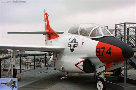 US Navy T-2 Buckeye Jet Trainer | Defence Forum & Military Photos - DefenceTalk