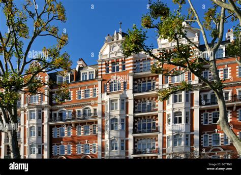 North Gate, Prince Albert Road, London NW1, United Kingdom Stock Photo - Alamy