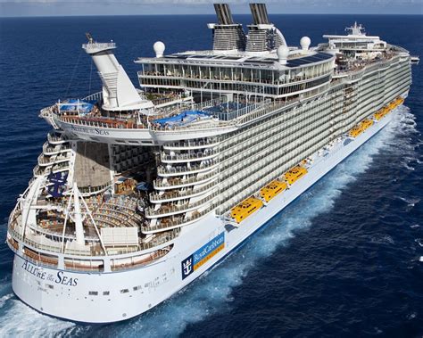 Allure Of The Seas cruise ship | Royal caribbean, Cruise ship, Royal caribbean cruise