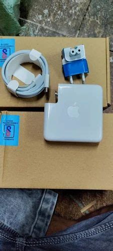 16 V Plastic Apple c tiype adapter, White at Rs 2000 in Secunderabad | ID: 2851759902362