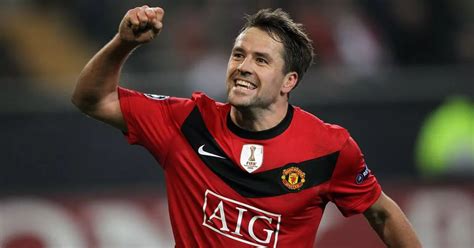 Michael Owen reveals he only joined Manchester United because Sir Alex ...