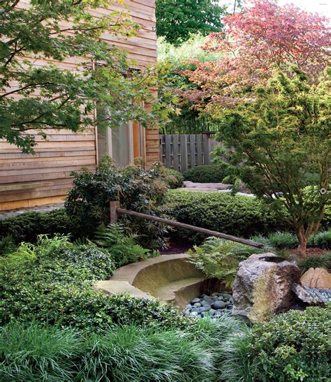 How to Make a Japanese Garden | Small japanese garden, Japanese rock ...