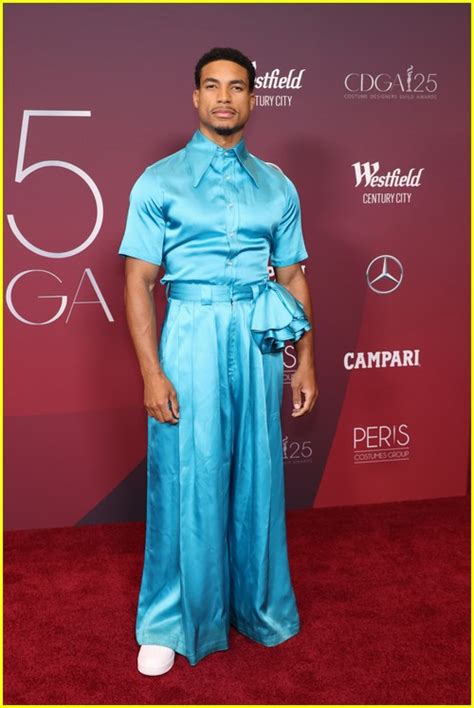 Angela Bassett, Bette Midler & More Attend Costume Designers Guild ...