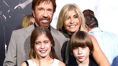 Chuck Norris’ Kids: Meet The Action Stars 5 Kids From Oldest To Youngest - HollywoodHeavy