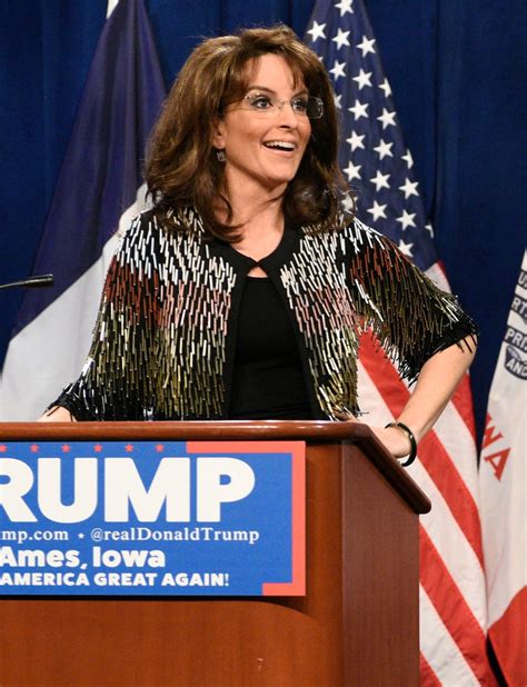 'SNL': Tina Fey Returns As Sarah Palin, Oscars Parodied | Access Online