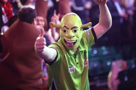 In pictures: Darts fans outdo themselves again with magnificent fancy ...