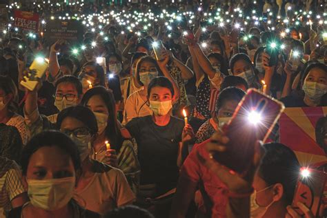 'Revolution Love' sweeps Myanmar protest barricades | kuwaittimes