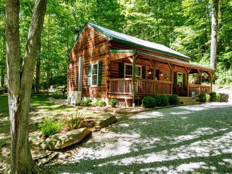 Cook's Creek Cabins - Hocking Hills Cottages and Cabins