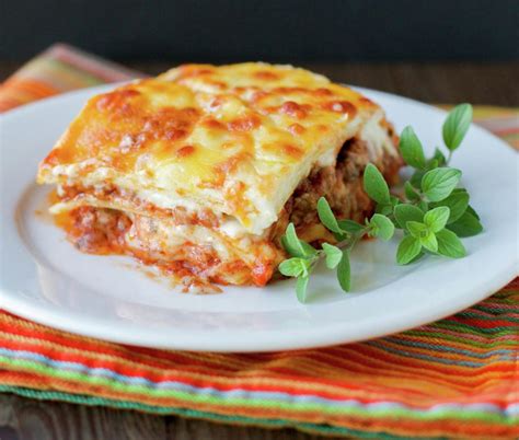 Lasagna with White Sauce and Bolognese - Pilar's Chilean Food & Garden