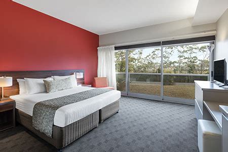 Travelodge Hobart Airport | Accommodation in Cambridge Hobart ...