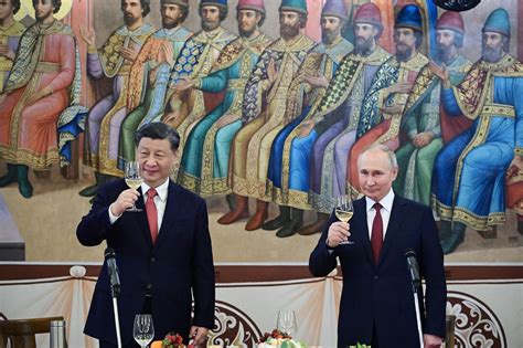 China’s Rare Russia Rebuke Doesn’t Mean Xi Is Ditching Putin - Bloomberg