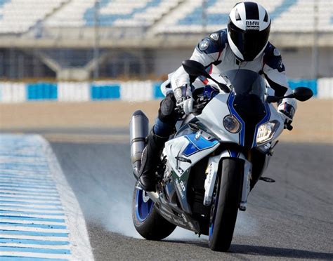 Top 10 Super-bikes with the Highest Speed in the World – TopTeny Magazine