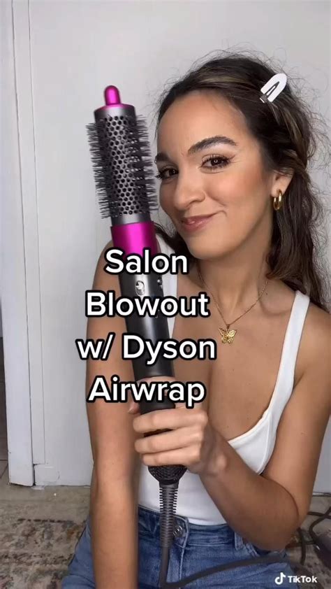 Dyson airwrap tutorial [Video] | Hair tutorial, Blowout hair, Blowout ...