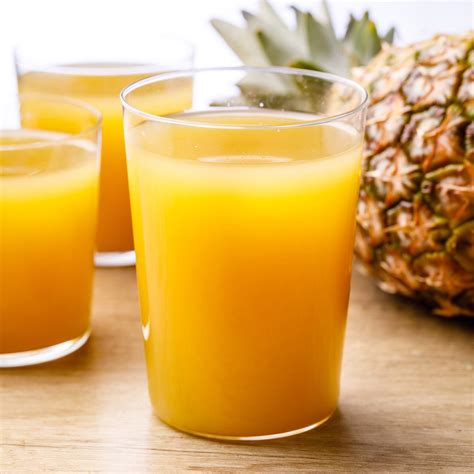 3-Minute Fresh Pineapple Juice (Made in a Blender) - Nurtured Homes