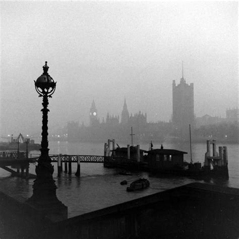 Foggy London Town | London town, London fog, London