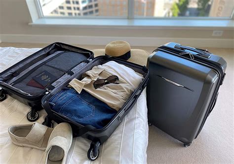 Best Luggage Accessories: Personalize Your Suitcase to Avoid Losing It