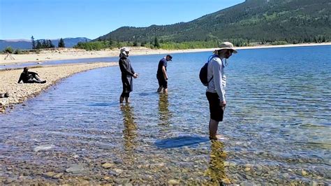 A relaxing afternoon in Colorado exploring Twin Lakes & White Star ...