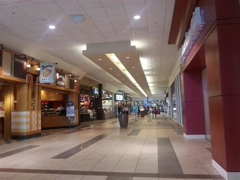 Oak Park Mall - 38 Photos - Shopping Centres - Overland Park, KS ...