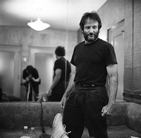 Robin Williams in the 80s : r/OldSchoolCool