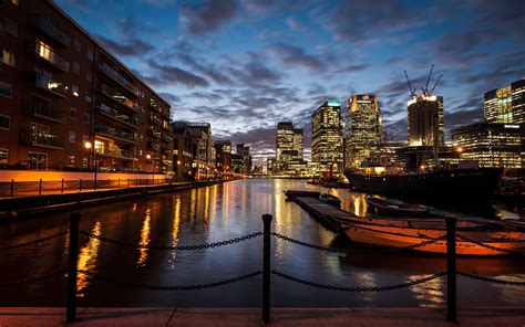 Download Canary Wharf Reflection Dusk Water Light Night City United Kingdom England Man Made ...