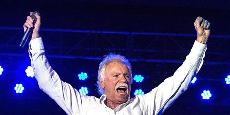 Joe Bonsall Biography: Net Worth, Wife, Children, Height, Family - Net Worth Post