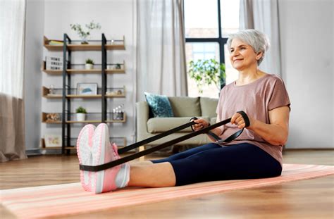 The 10 Best Foot and Ankle Exercises for Seniors | NJ