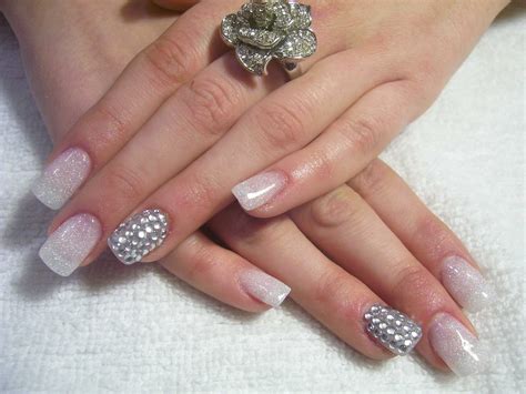 Diamond Glitter Nails | Nailic