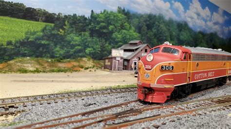 Athearn Genesis FP7 – Train Freak Hobbies