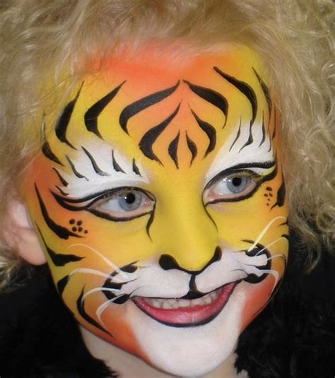 40 Easy Tiger Face Painting Ideas for Fun - Bored Art Tiger Face Paints, Animal Face Paintings ...