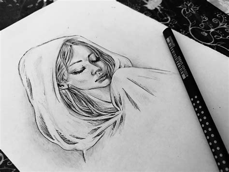 Pencil Sketch Drawing Sad Girl - Rectangle Circle