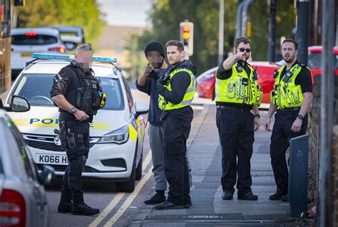 Man arrested after police officers race to assault in Swindon town centre