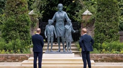 Princess Diana statue unveiled: Significance of outfit, the three children around her | Life ...