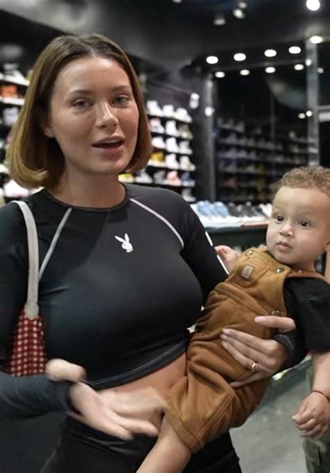 Porn star Lana Rhoades shares rare pic of her son and fans think there ...