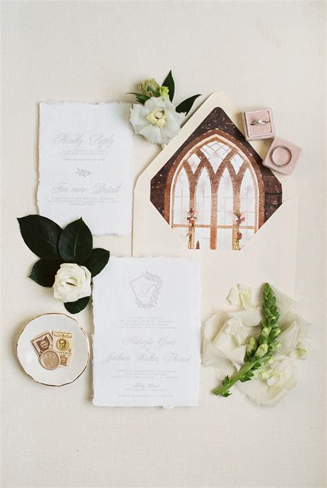 Modern Romantic Gold Wedding Inspiration - Elizabeth Anne Designs: The Wedding Blog