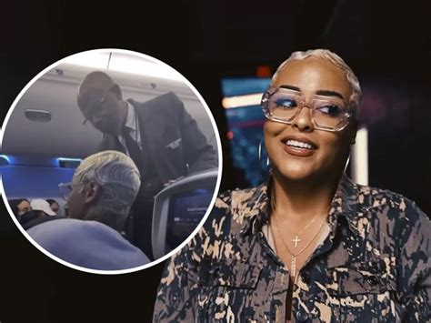 Gospel Singer Goes Viral After Saying God Told Her to Sing on a Flight