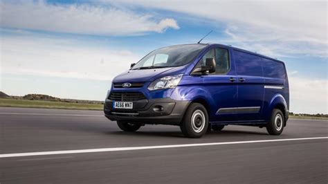 5 Best vans under £10,000 | AutoTrader