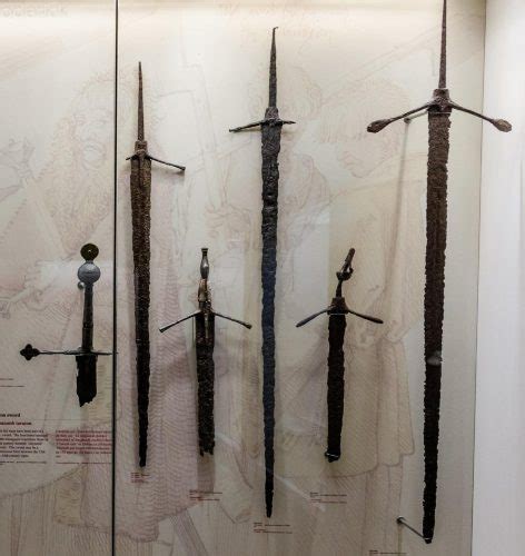 Irish Sword Types: From Bronze to Ringed Pommel Swords